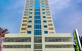 Aspire Tower # 10Th Floor Aspire Tower Paradise